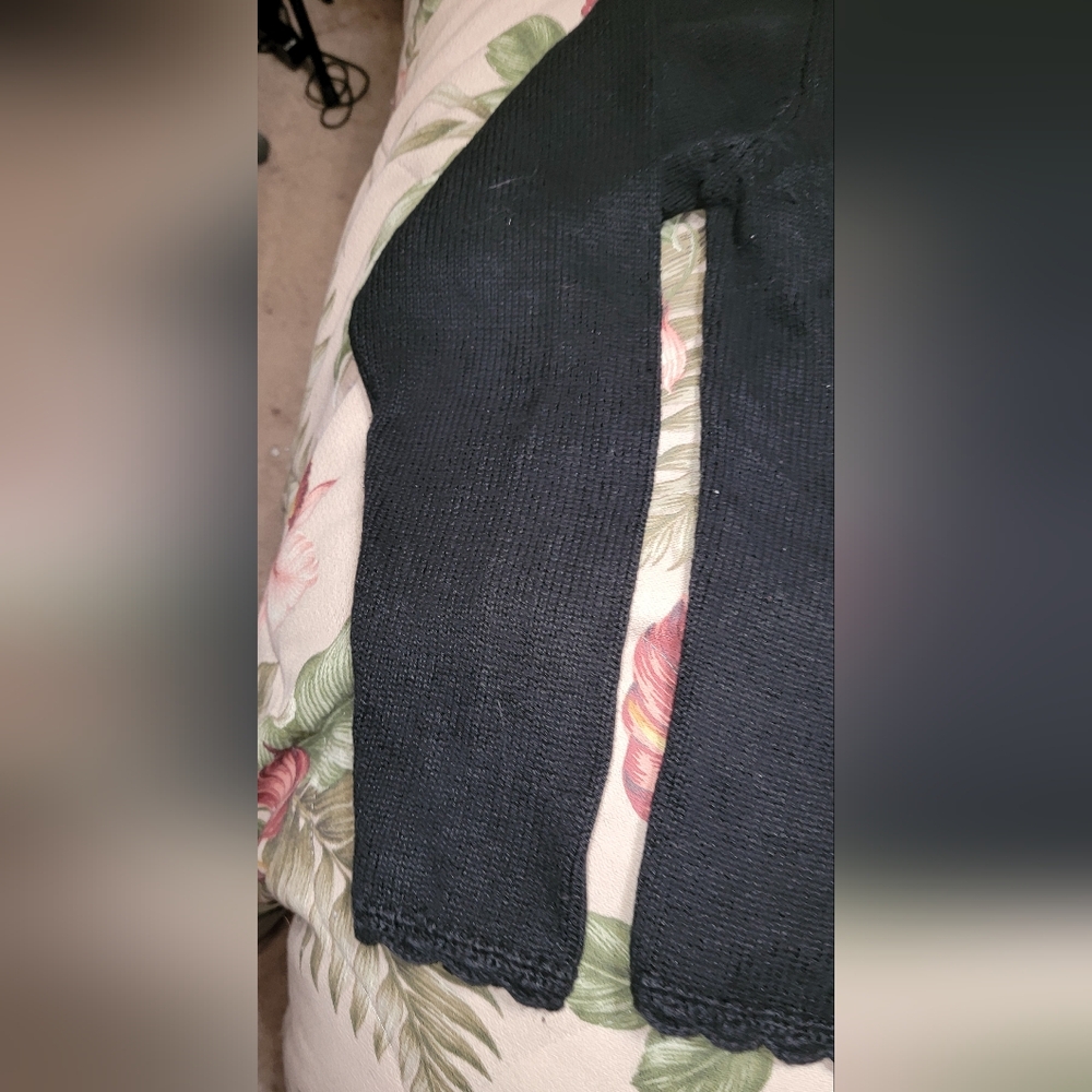 #268 Festive Black Cardigan with Holiday Embroidery,sze. XL - Picture 8 of 16